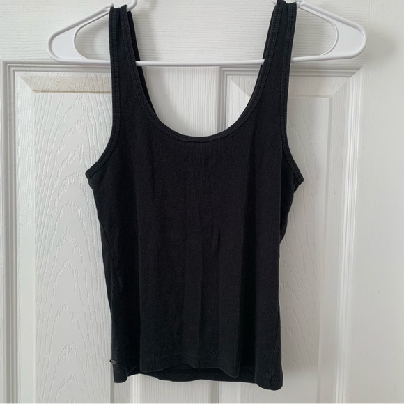 Hollister Ribbed Black Tank Top - Picture 2 of 5